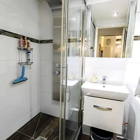 Mitoyenne Climatisee T3 Avec Piscine Et Parking Pour 6 - Fr-1-607-217 *