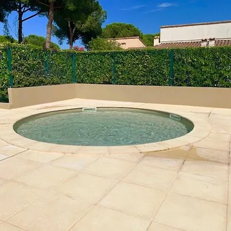 Feriehus Mitoyenne Climatisee T3 Avec Piscine Et Parking Pour 6 - Fr-1-607-217 *