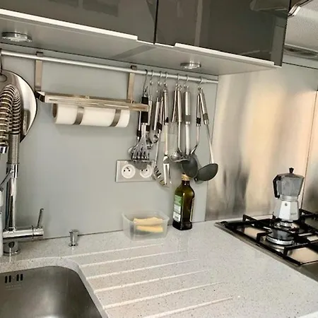 T3 Mitoyenne Climatisée Avec Piscine Et Parking, Cap D'agde - Fr-1-607-217 Сasa de vacaciones Agde